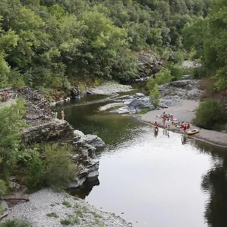 Les Gorges De L'herault Parque de Campismo 3*