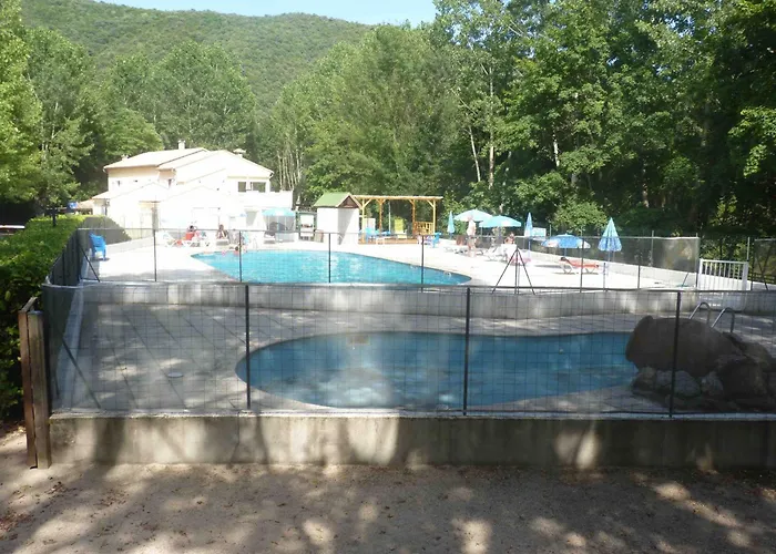 Les Gorges De L'hérault Camping 3*