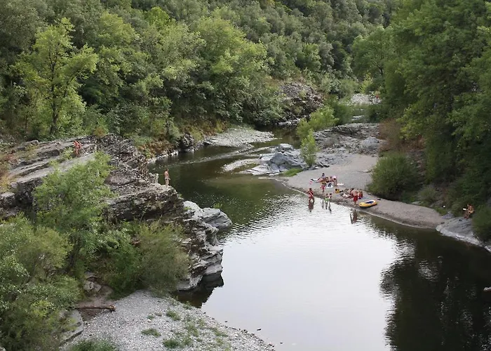 Les Gorges De L'hérault Camping 3*